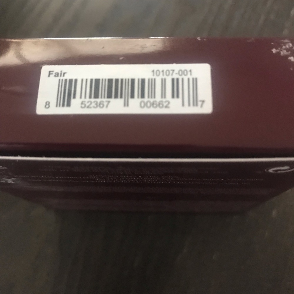 Wander Beauty Compact Powder Foundation-Fair